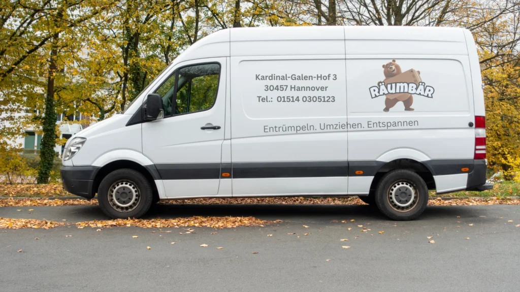 Möbeltaxi von Räumbär beim Möbeltransport